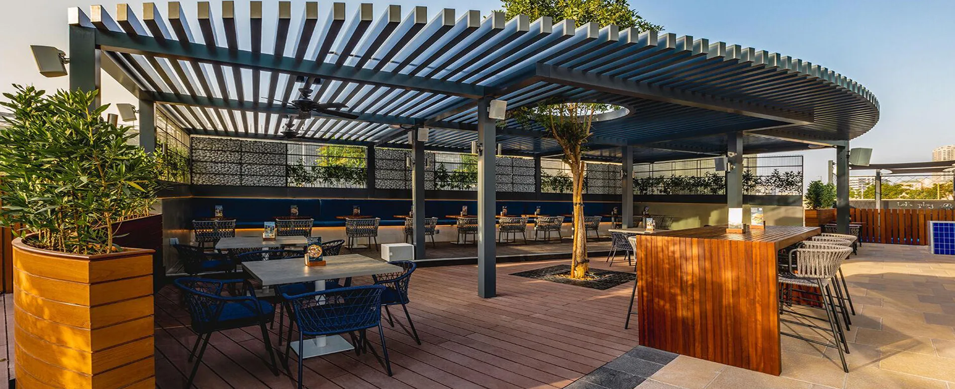 https://pinnacleinteriors.org/wp-content/uploads/2026/06/Heat-Resistant-Outdoor-Flooring-UAE-1.webp